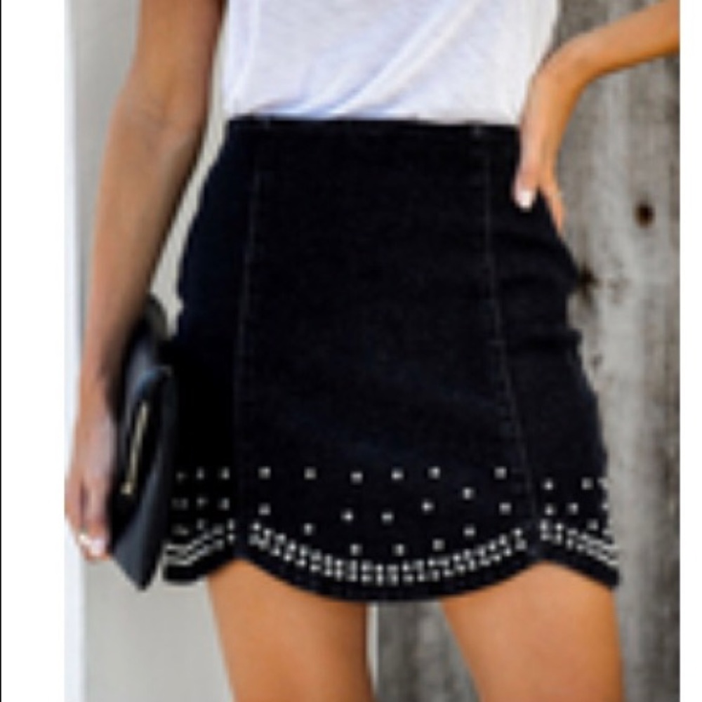 Black denim scallop skirt